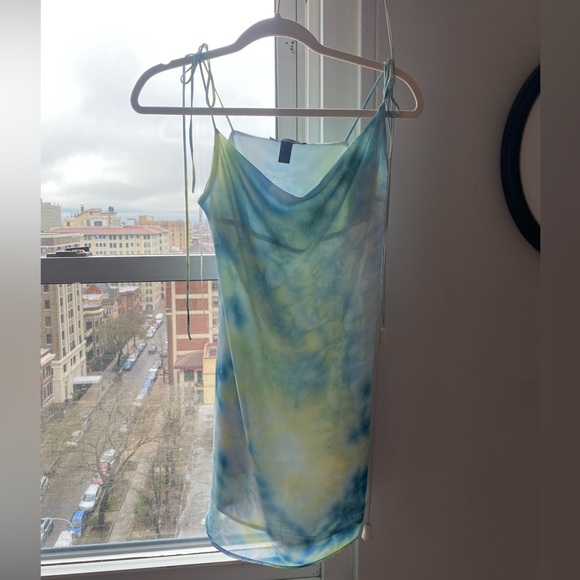 Multi-color blue cowl neck mini dress - Picture 6 of 6